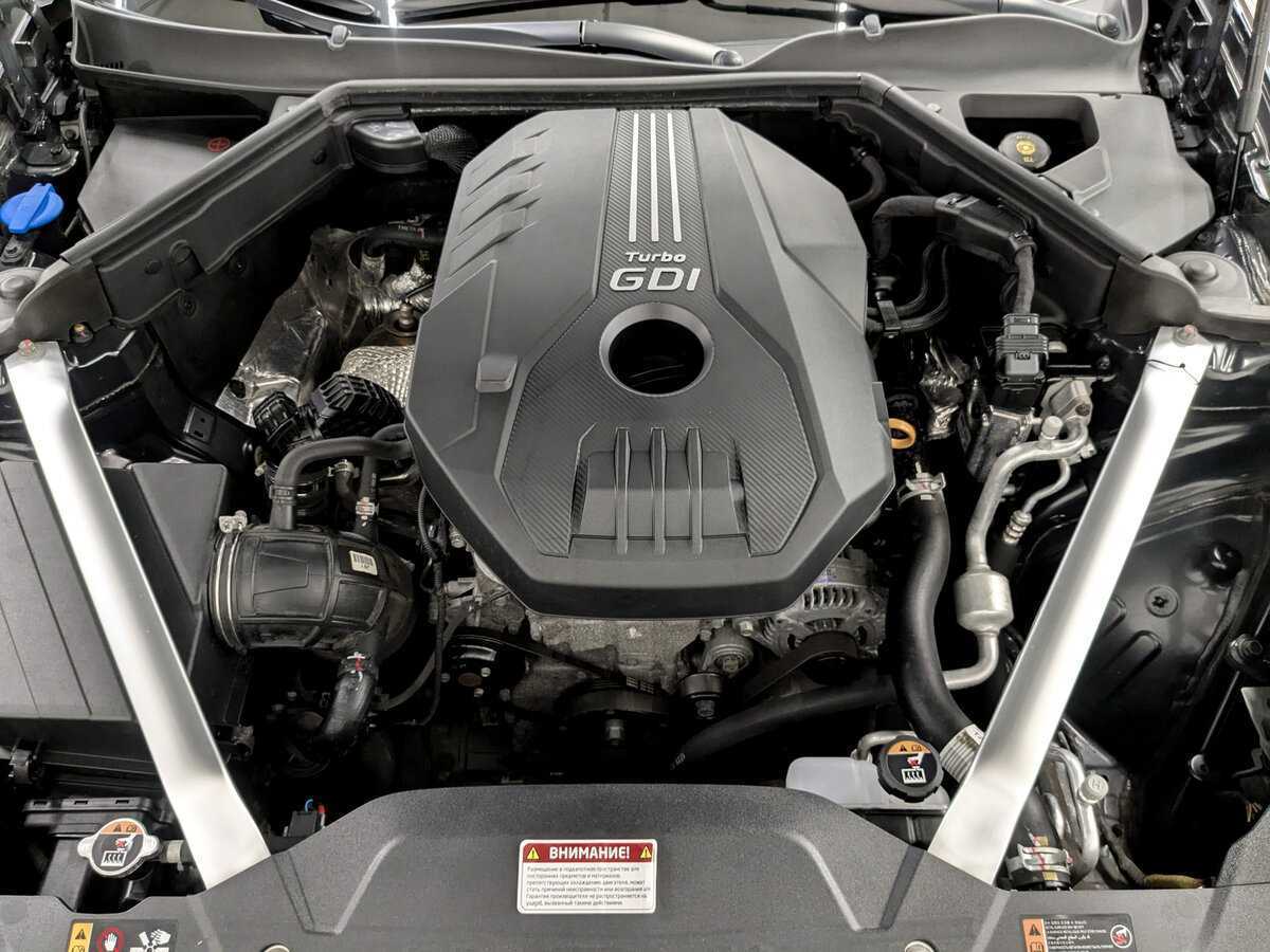 Купить Kia Stinger с пробегом. Фото: #8