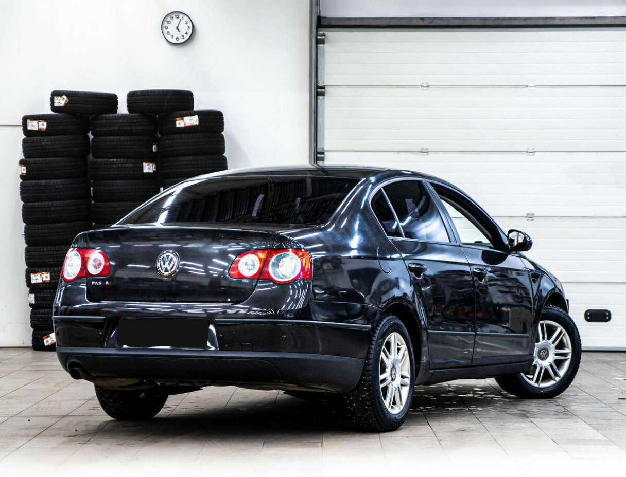 Купить Volkswagen Passat с пробегом. Фото: #2
