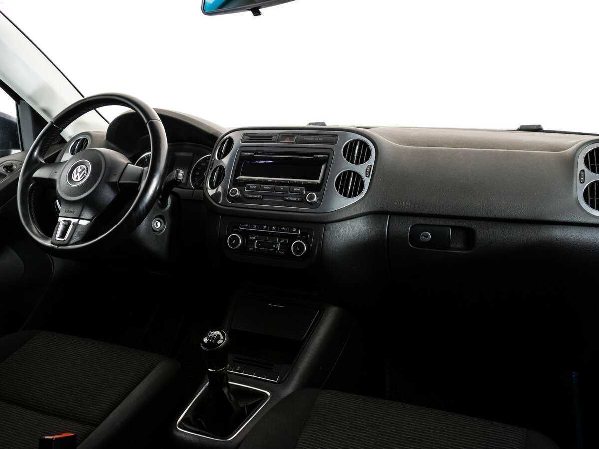Купить Volkswagen Tiguan с пробегом. Фото: #7