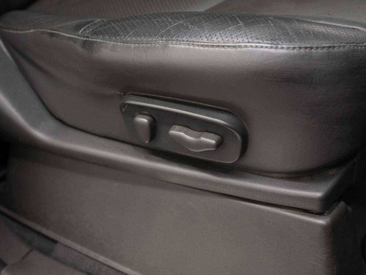 Купить Nissan Pathfinder с пробегом. Фото: #28
