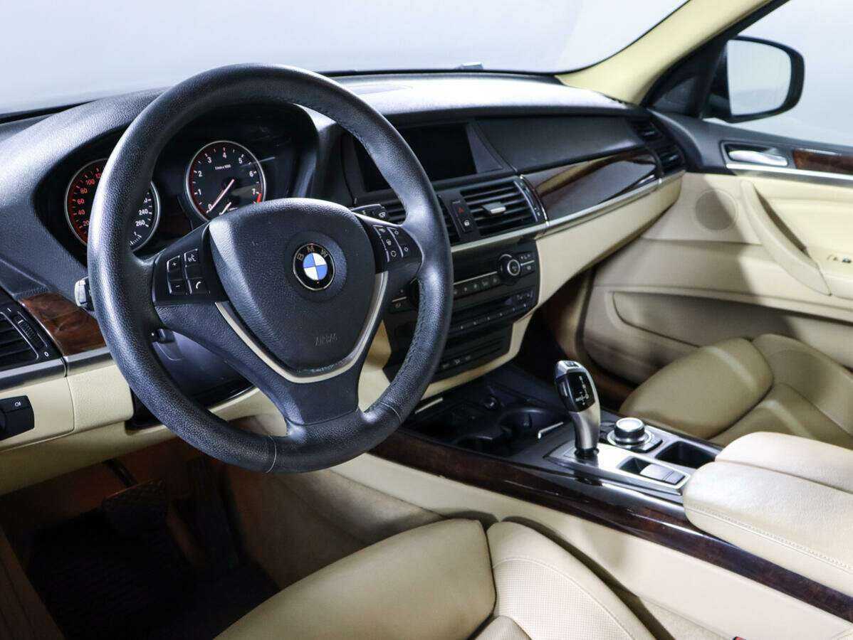 Купить BMW X5 с пробегом. Фото: #13