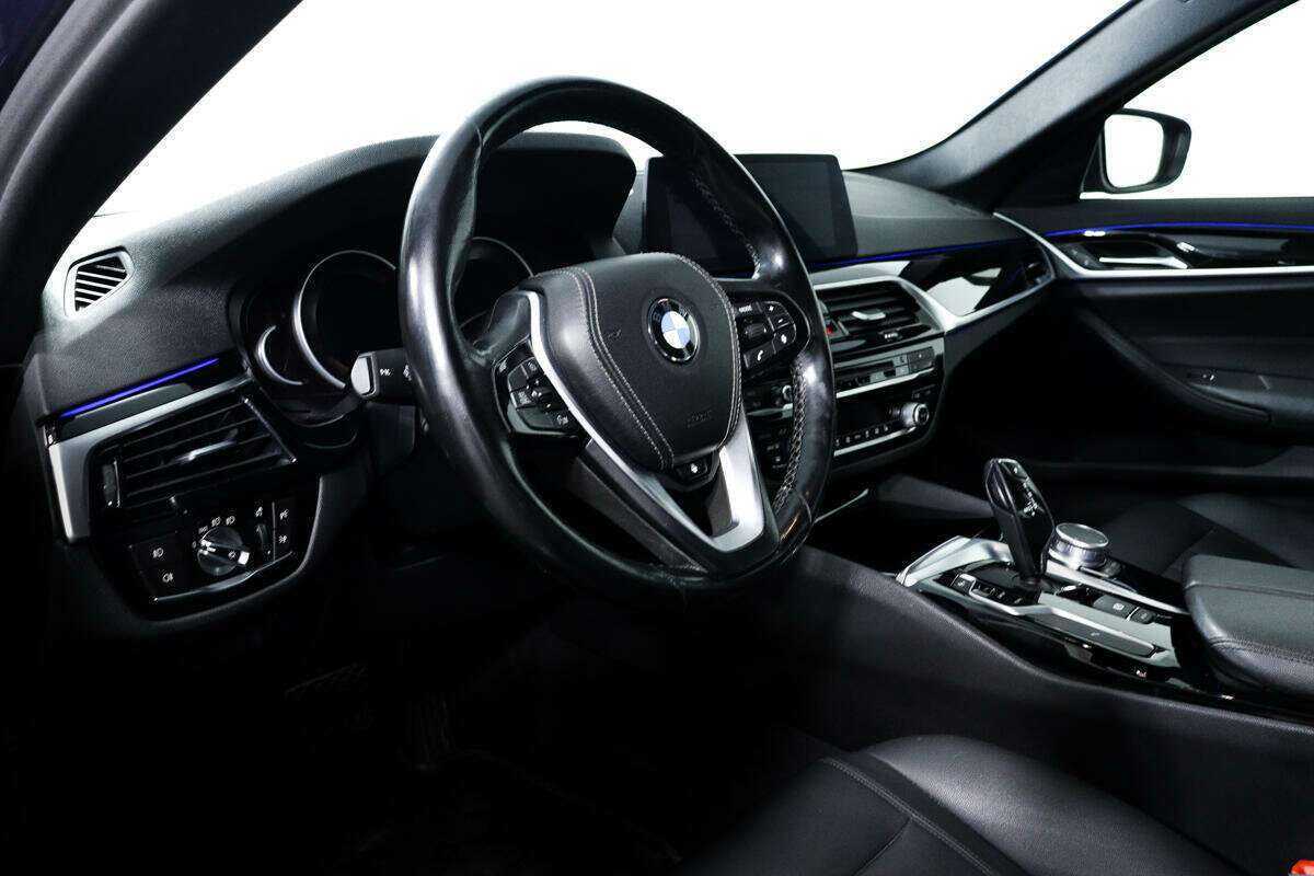 Купить BMW 5 серии с пробегом. Фото: #11