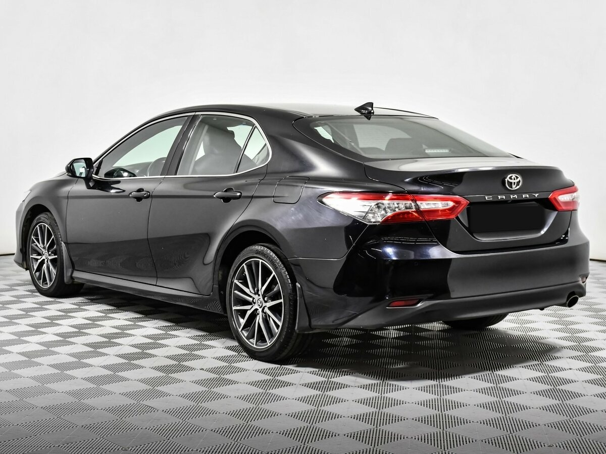 Купить Toyota Camry с пробегом. Фото: #5