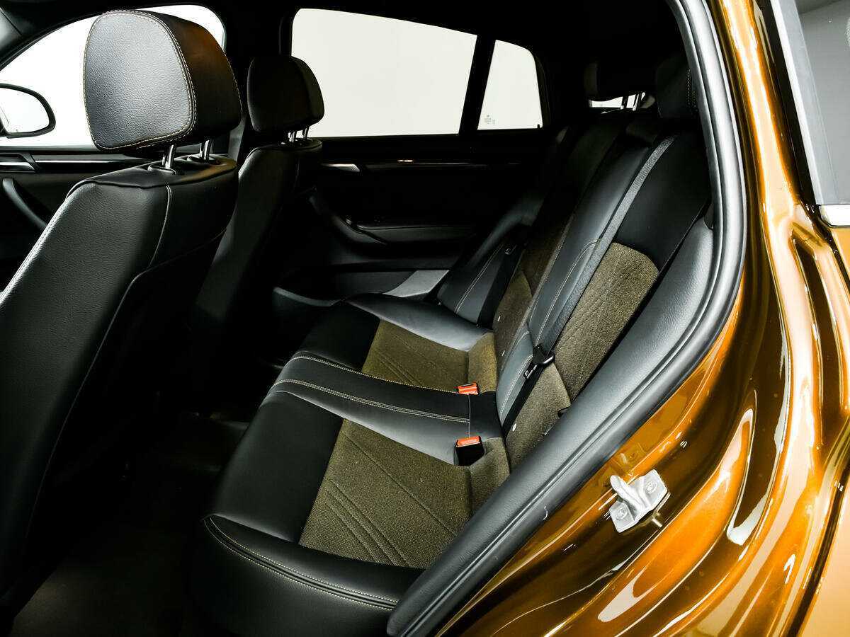 Купить BMW X4 с пробегом. Фото: #11