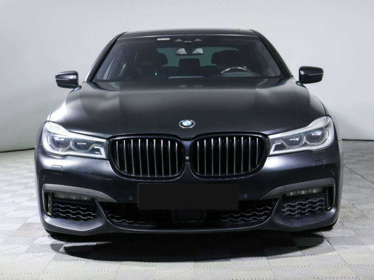 Купить BMW 7 серии с пробегом. Фото: #1