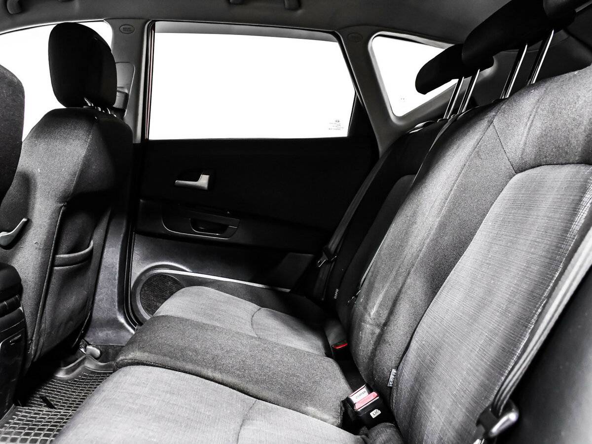 Купить Kia Ceed с пробегом. Фото: #9