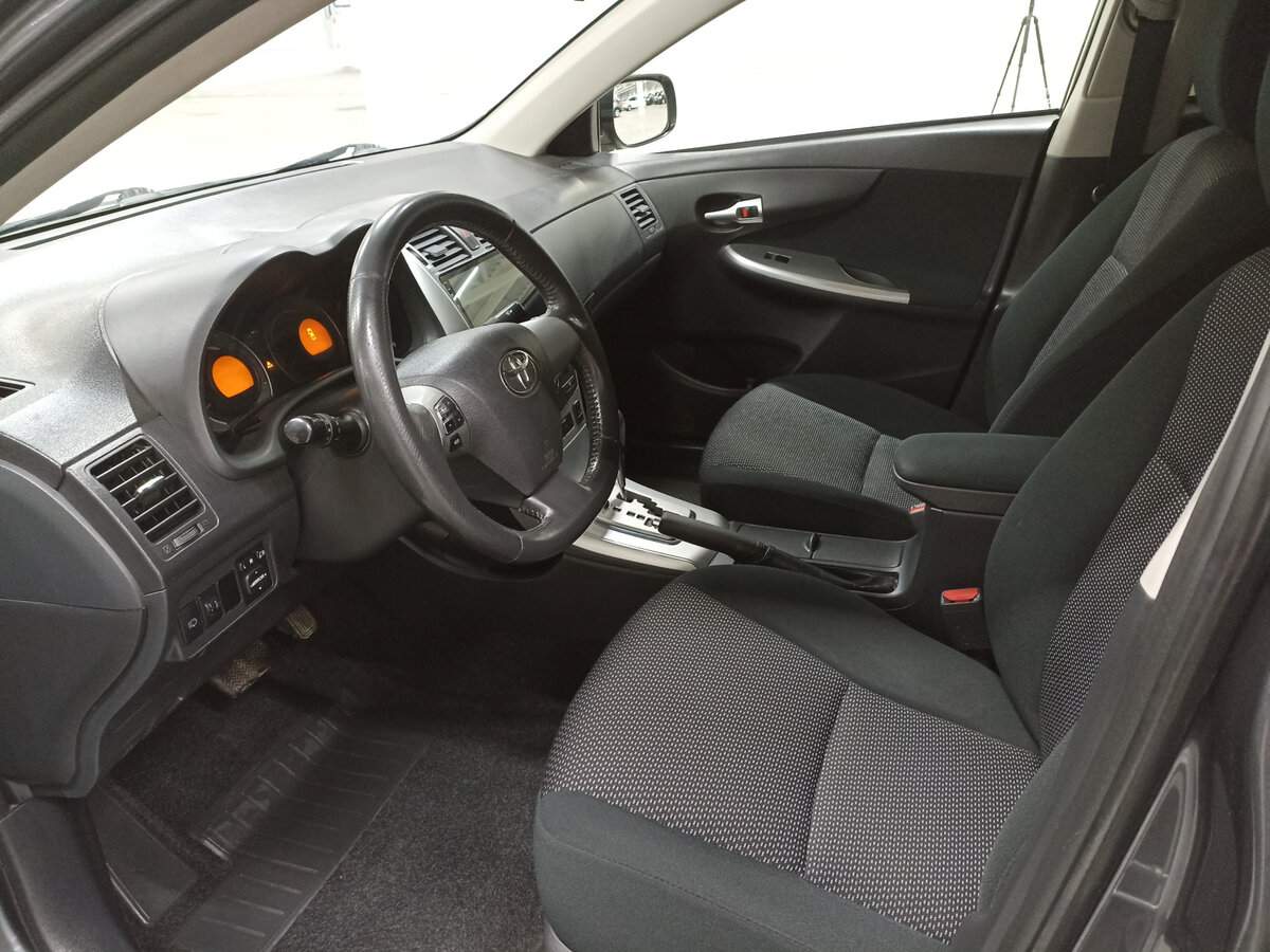 Купить Toyota Corolla с пробегом. Фото: #15