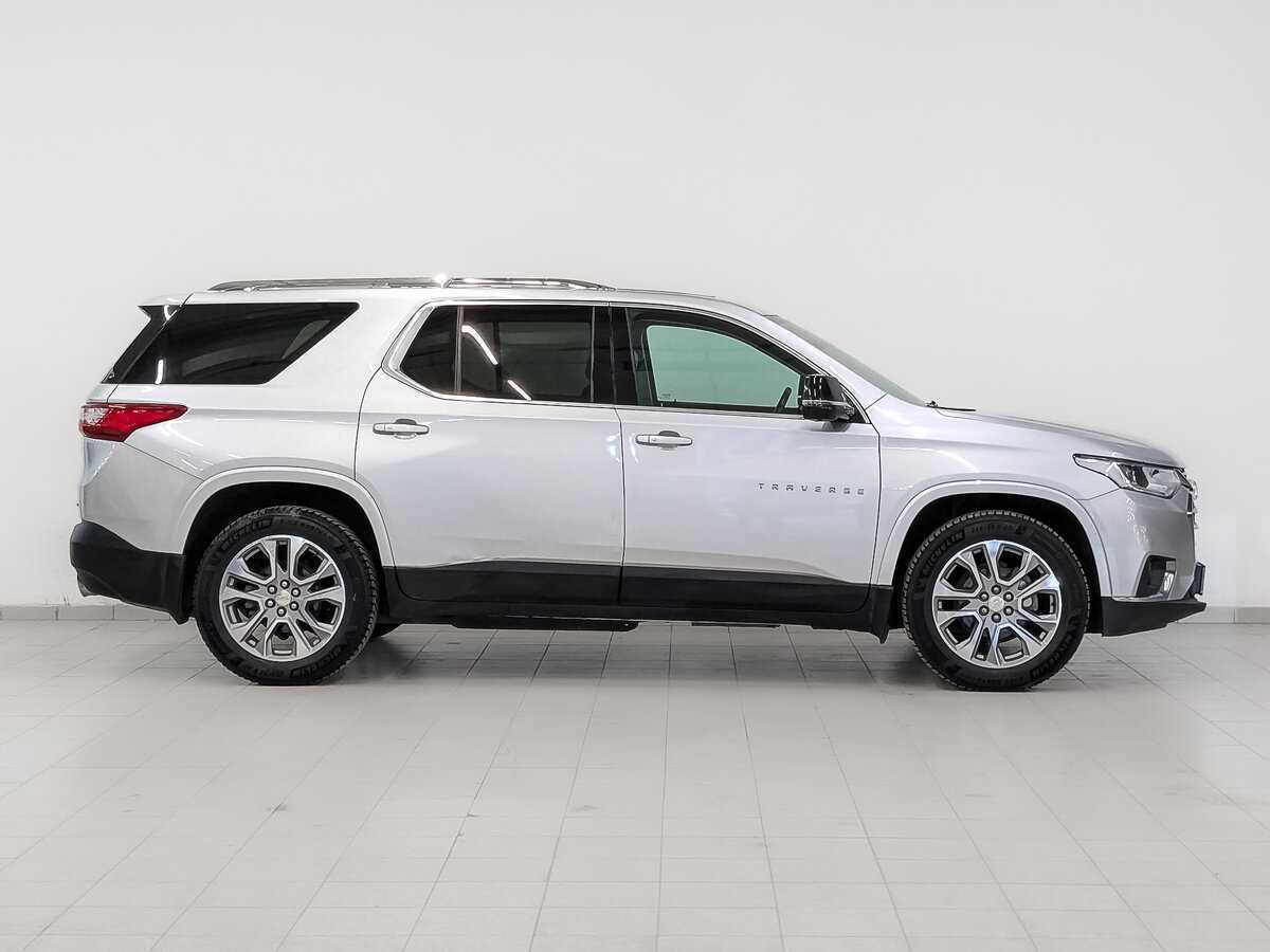 Купить Chevrolet Traverse с пробегом. Фото: #3