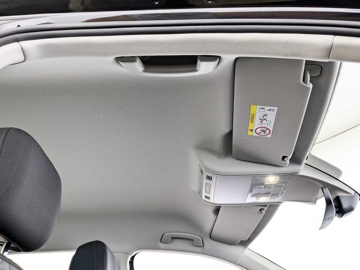 Купить Volkswagen Tiguan с пробегом. Фото: #16