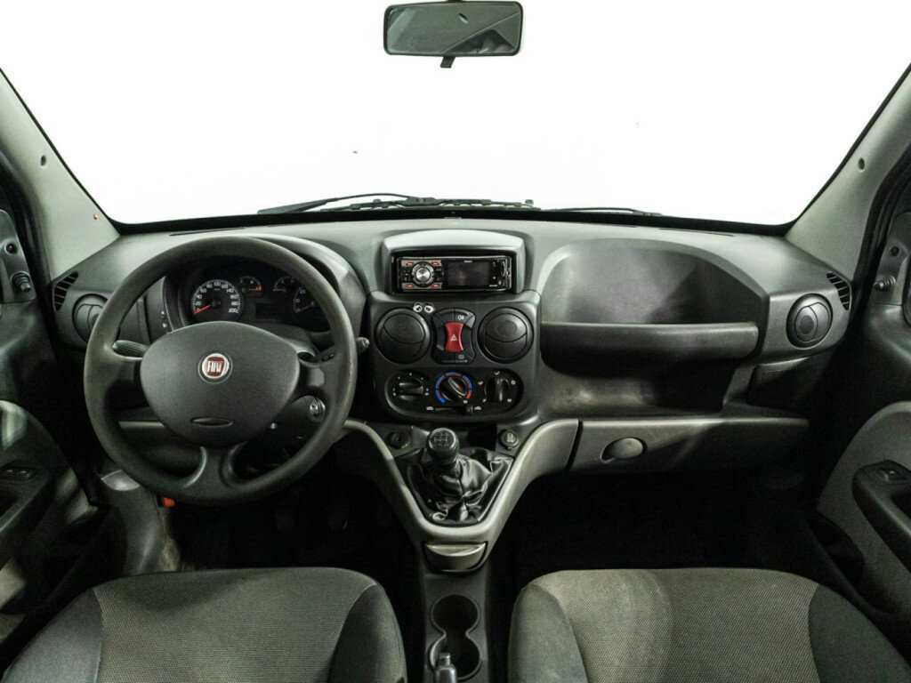 Купить Fiat Doblo с пробегом. Фото: #12