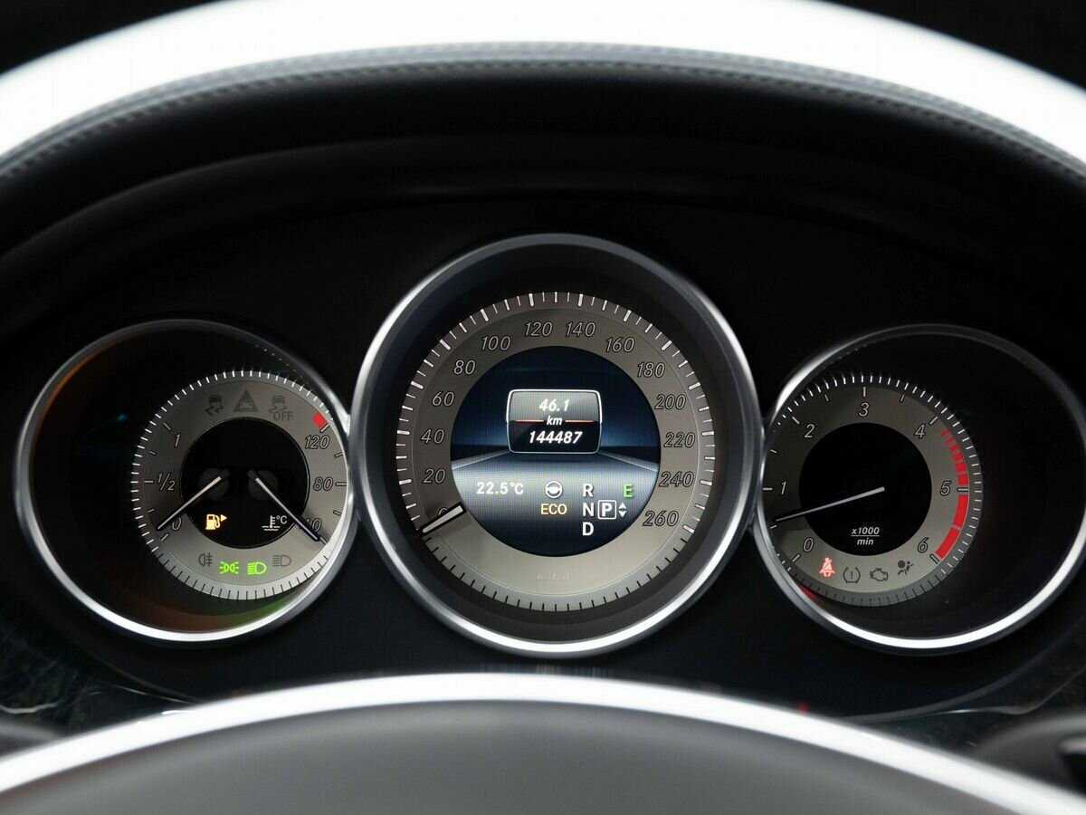 Купить Mercedes-Benz CLS с пробегом. Фото: #16