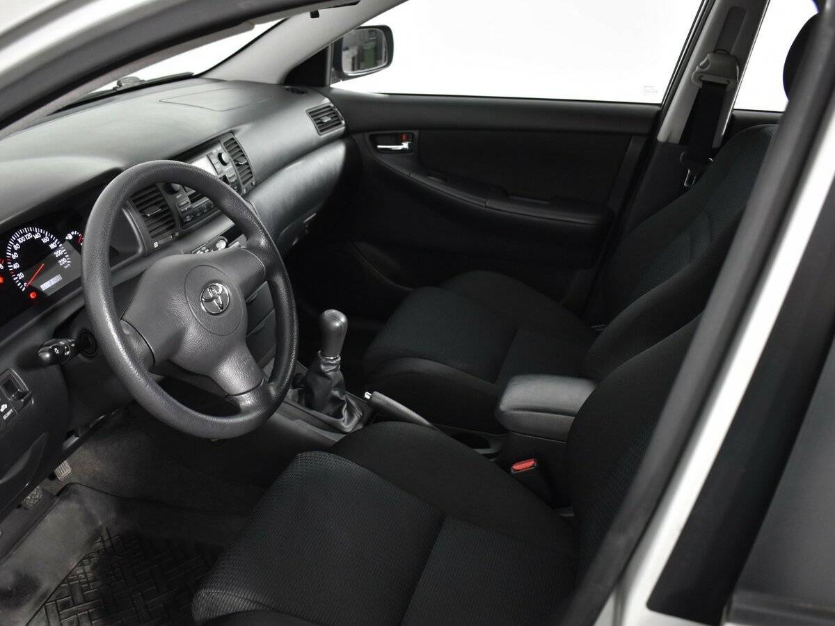 Купить Toyota Corolla с пробегом. Фото: #8
