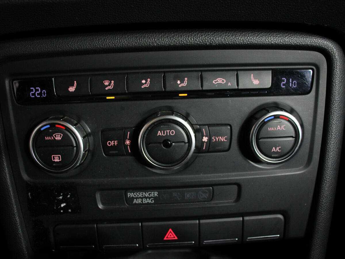 Купить Volkswagen Beetle с пробегом. Фото: #15