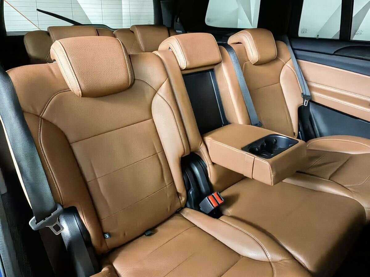 Купить Mercedes-Benz GLS с пробегом. Фото: #12