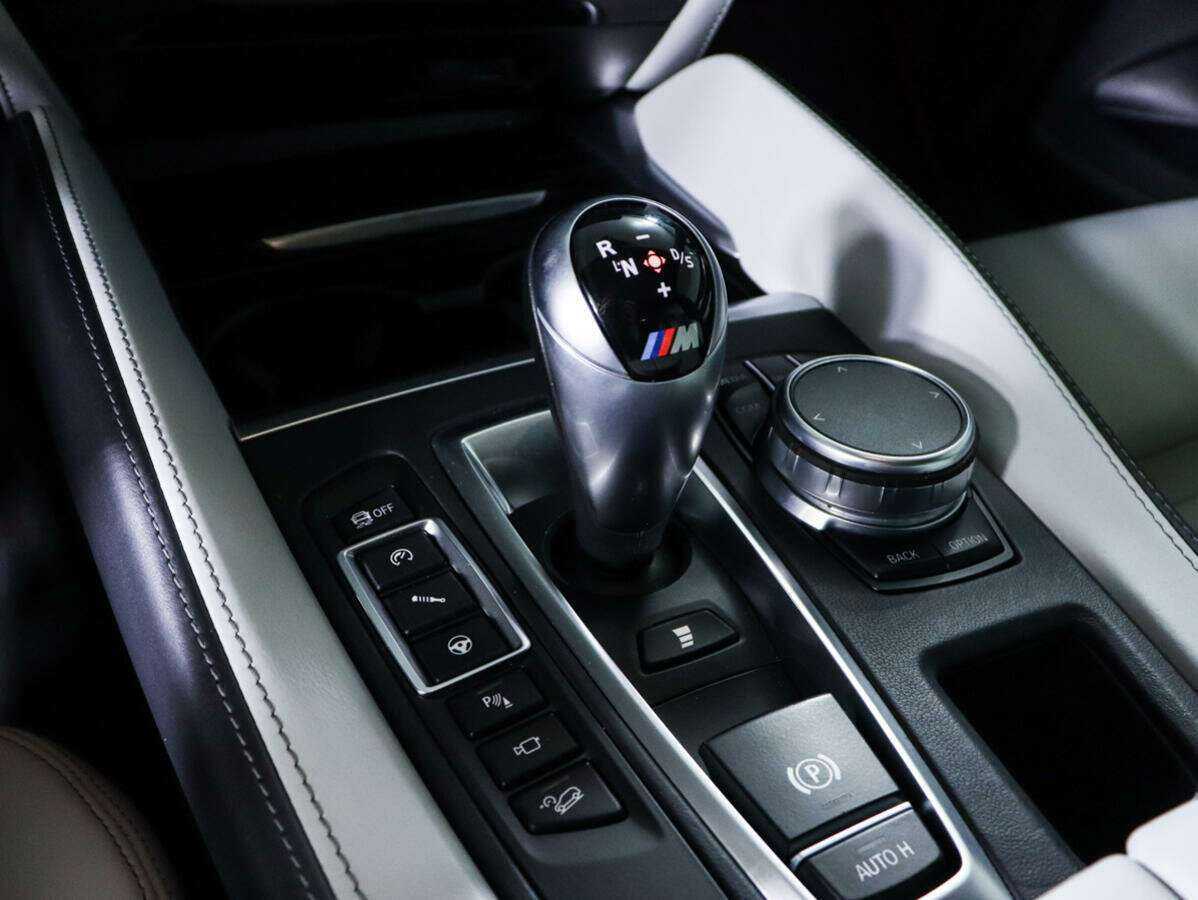 Купить BMW X6 M с пробегом. Фото: #35