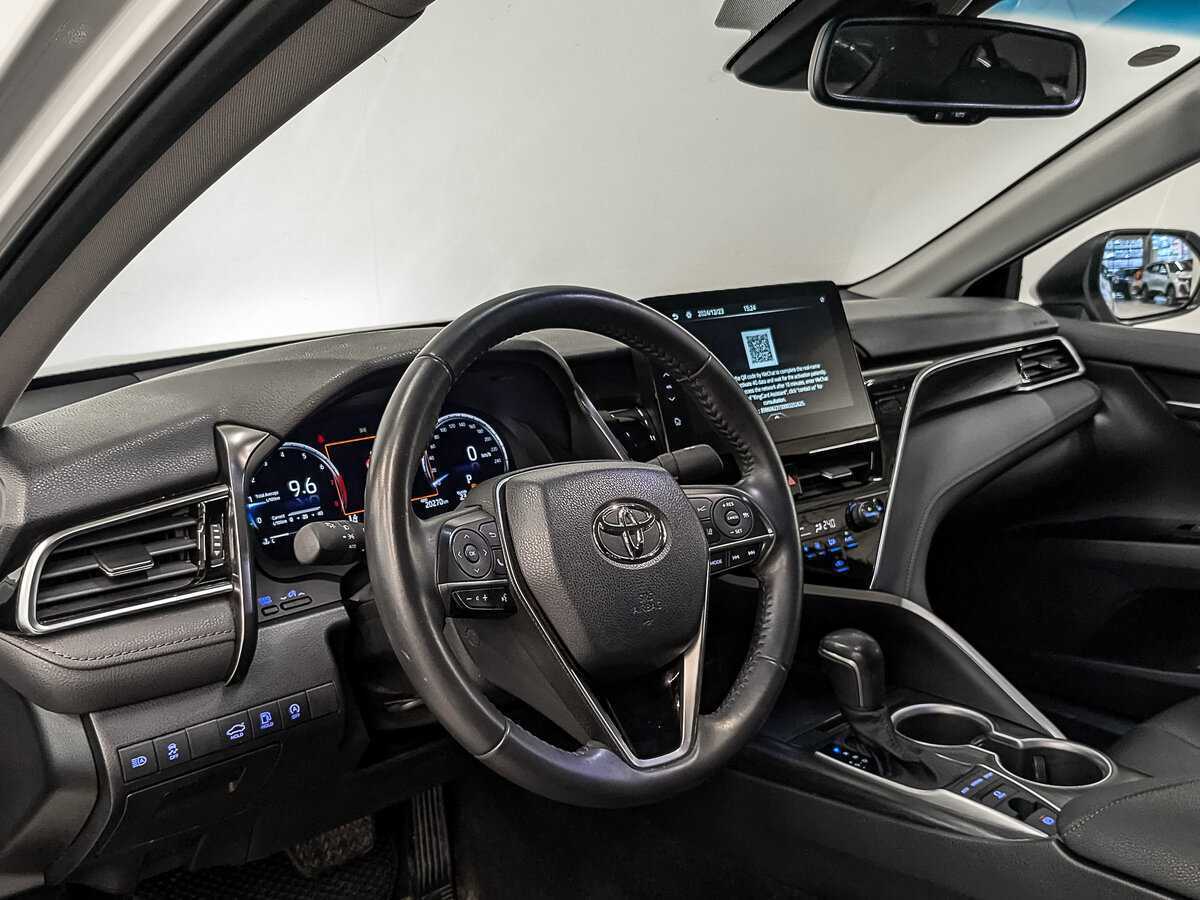 Купить Toyota Camry с пробегом. Фото: #14