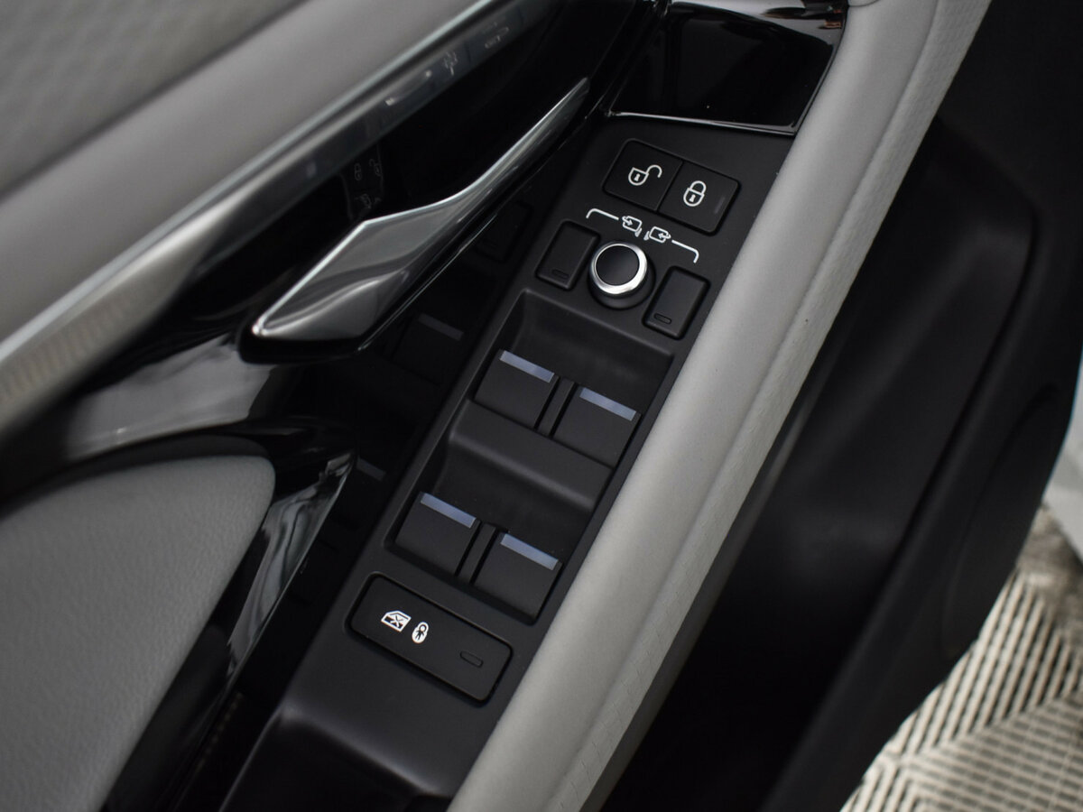 Купить Land Rover Range Rover Evoque с пробегом. Фото: #16