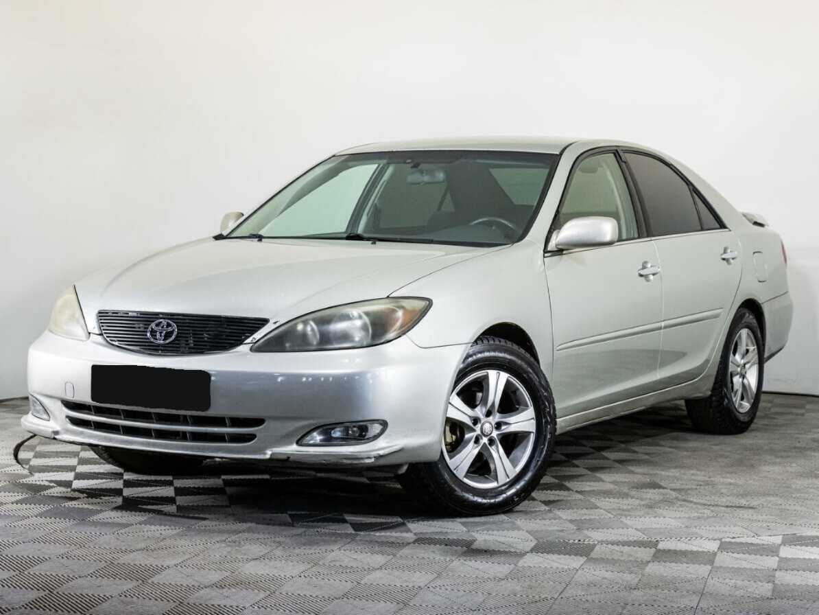 Купить Toyota Camry с пробегом. Посмотреть фото