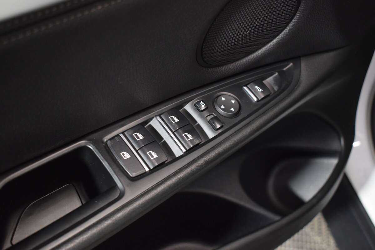 Купить BMW X5 с пробегом. Фото: #16