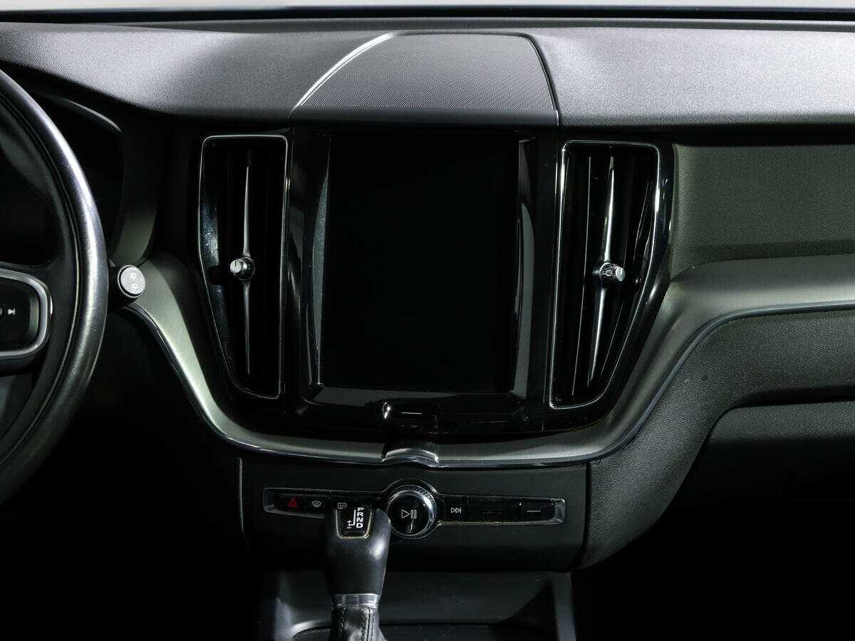 Купить Volvo XC60 с пробегом. Фото: #10