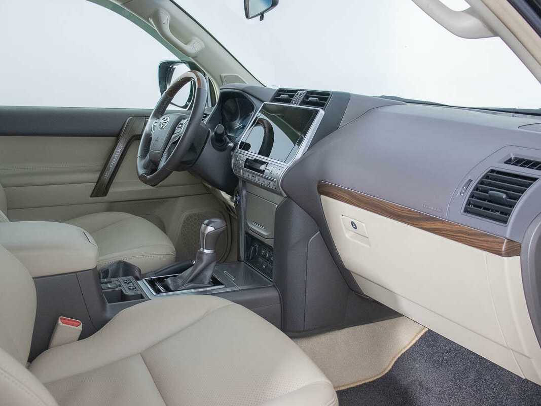 Купить Toyota Land Cruiser Prado с пробегом. Фото: #8