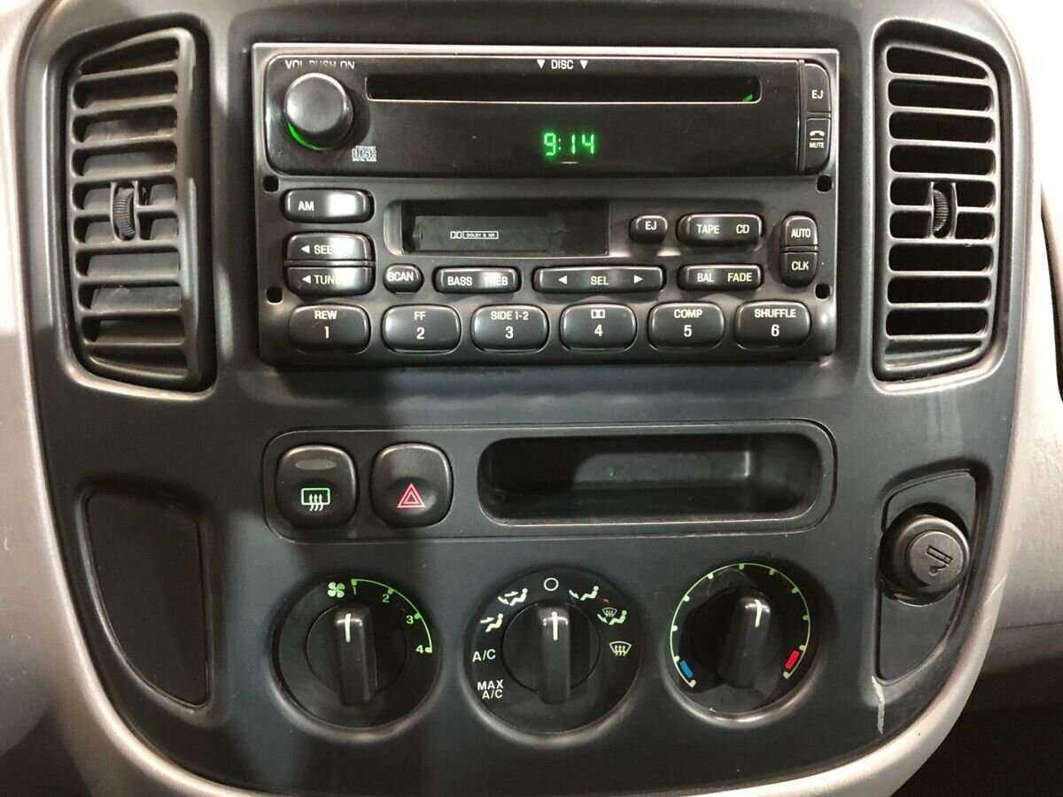 Купить Ford Escape с пробегом. Фото: #12
