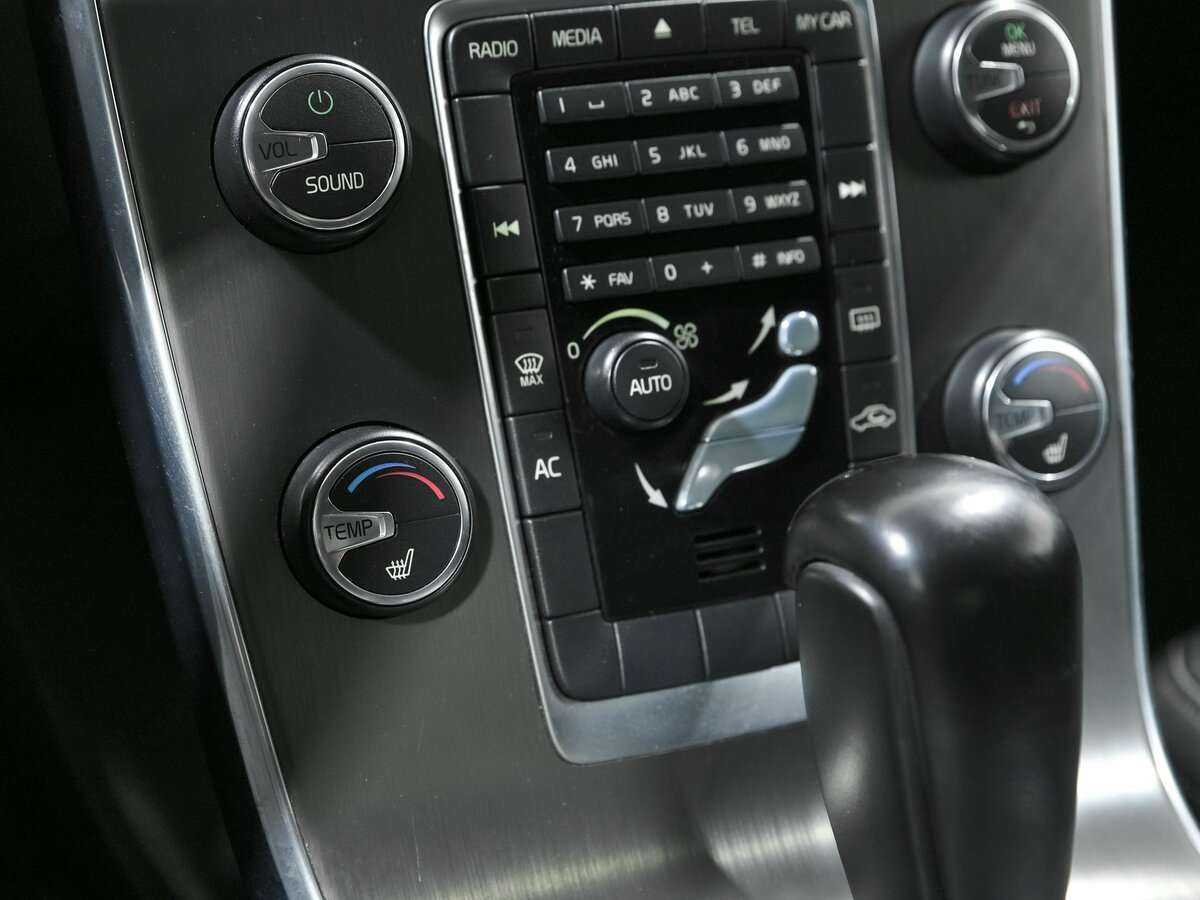 Купить Volvo S60 с пробегом. Фото: #10