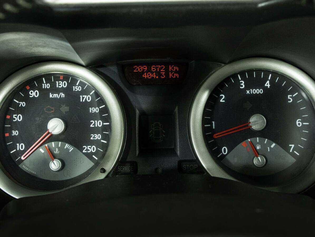 Купить Renault Megane с пробегом. Фото: #11
