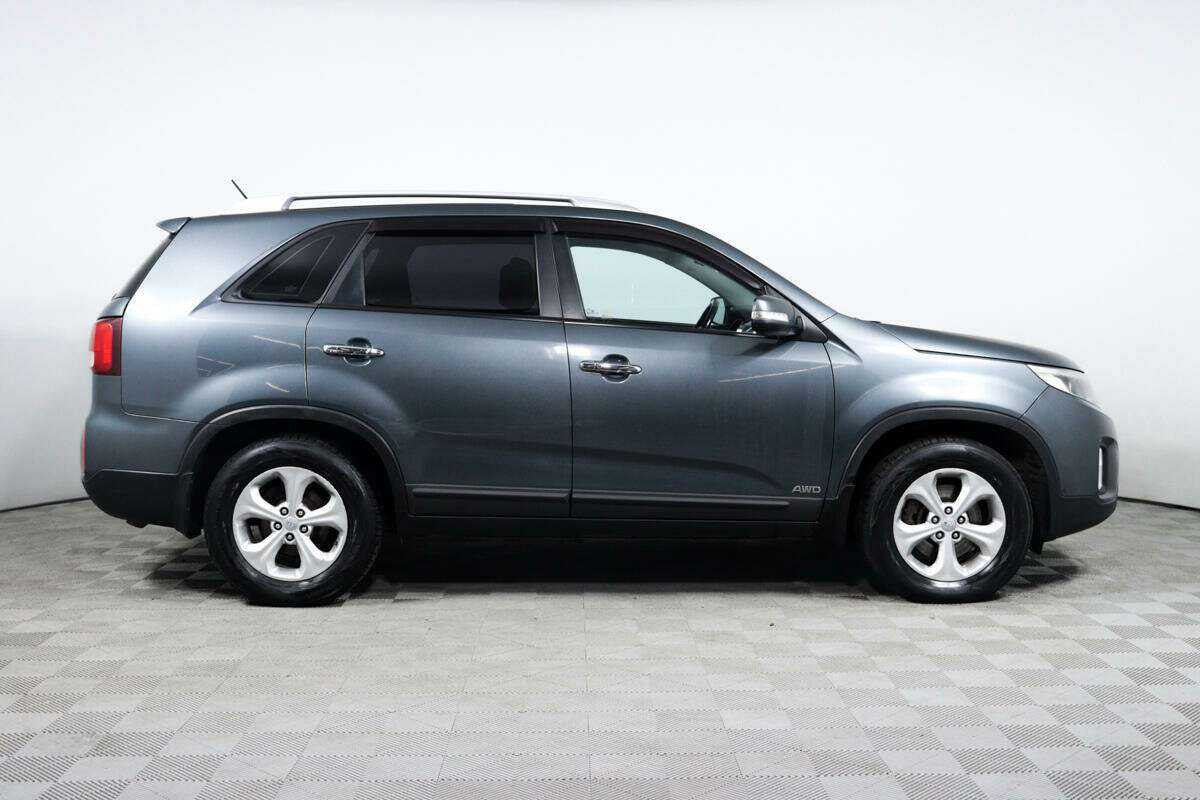 Купить Kia Sorento с пробегом. Фото: #3