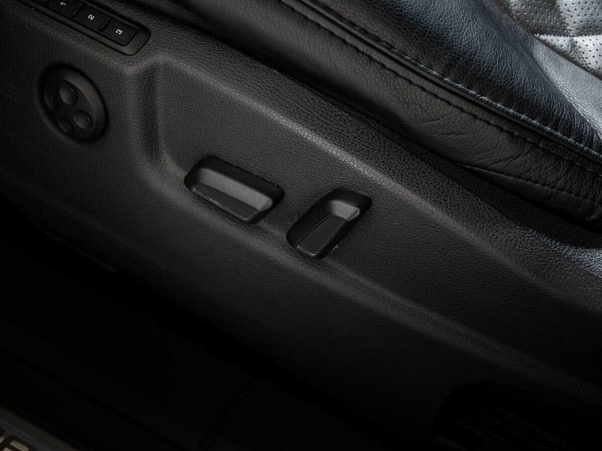 Купить Skoda Superb с пробегом. Фото: #18