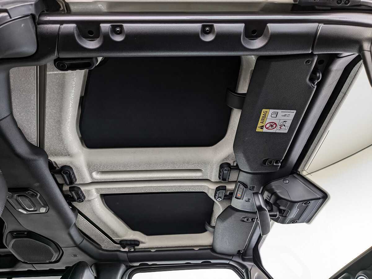 Купить Jeep Wrangler с пробегом. Фото: #18