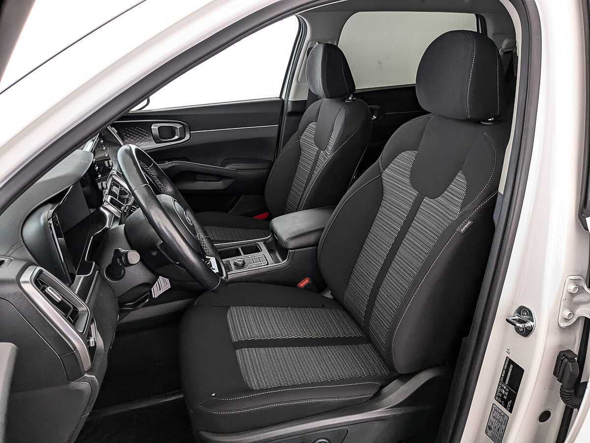 Купить Kia Sorento с пробегом. Фото: #19