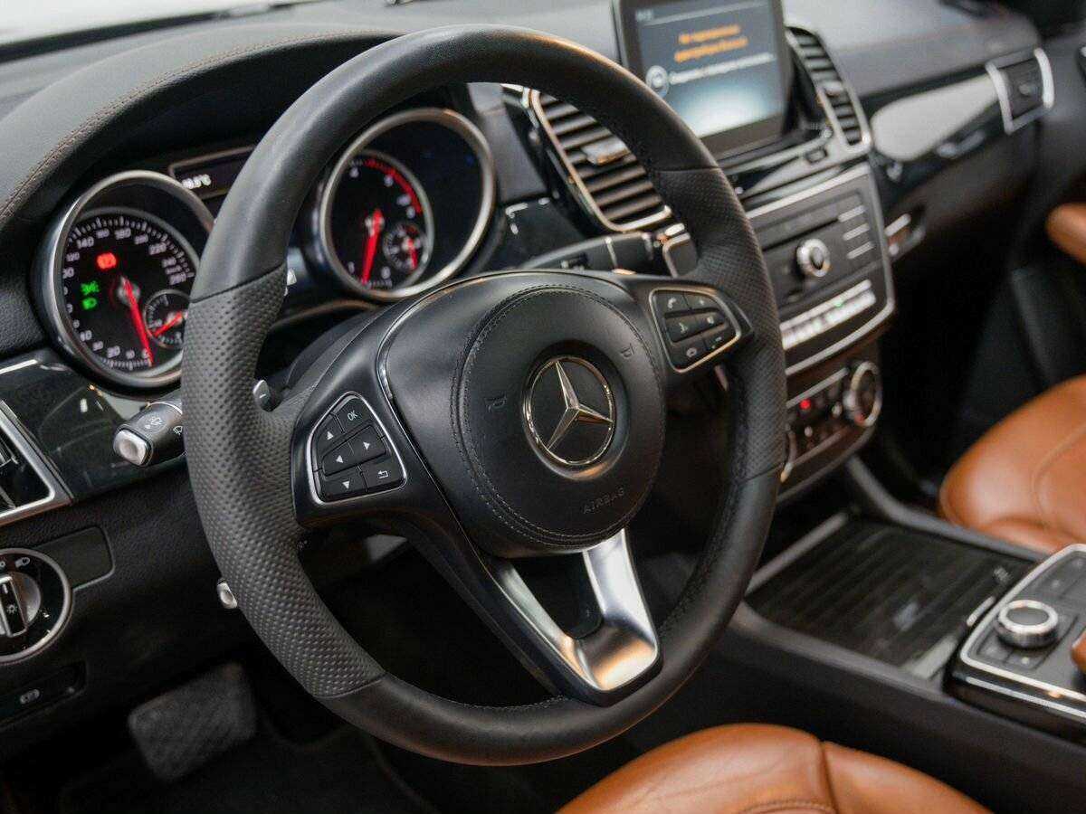 Купить Mercedes-Benz GLS с пробегом. Фото: #20