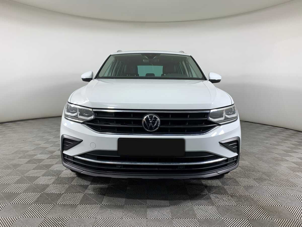 Купить Volkswagen Tiguan с пробегом. Фото: #1