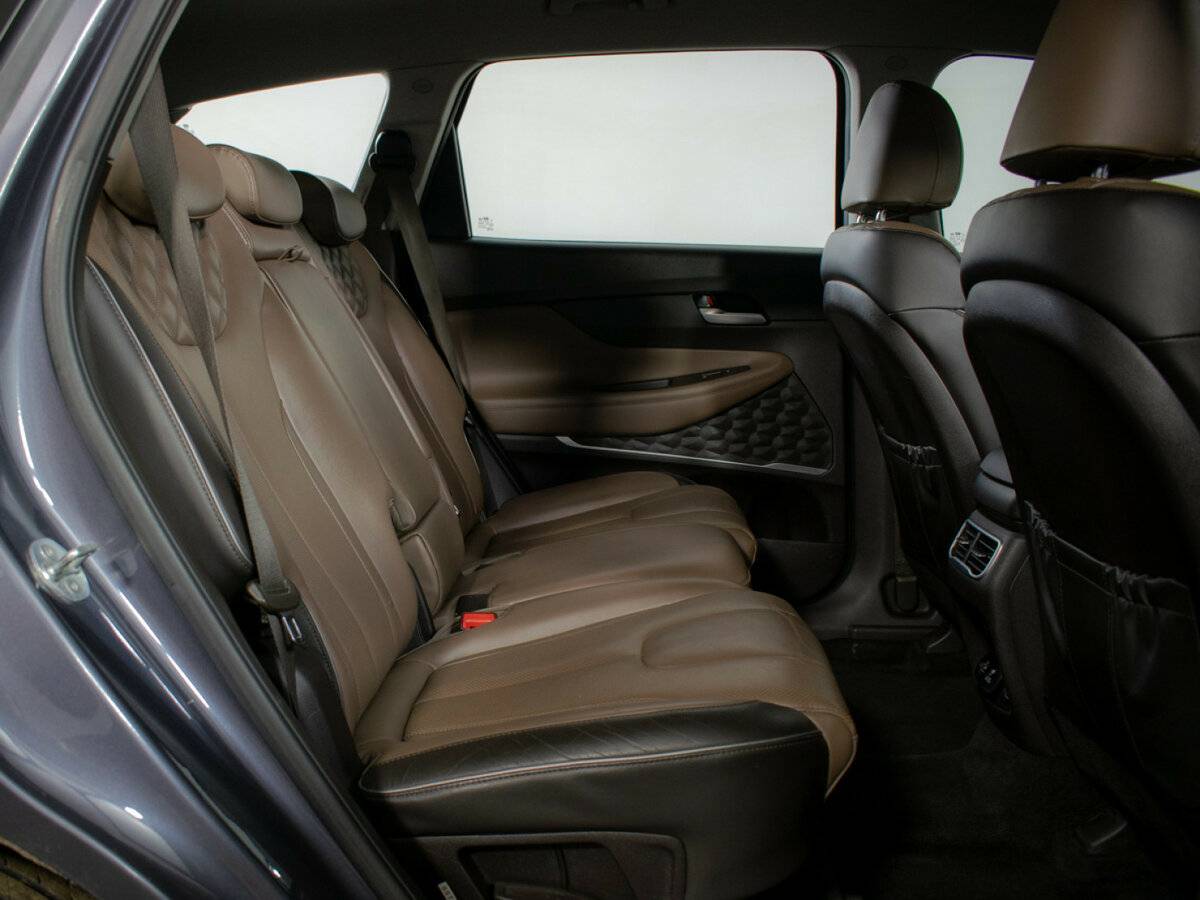 Купить Hyundai Santa Fe с пробегом. Фото: #9