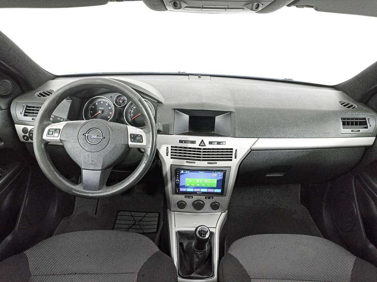Купить Opel Astra с пробегом. Фото: #11