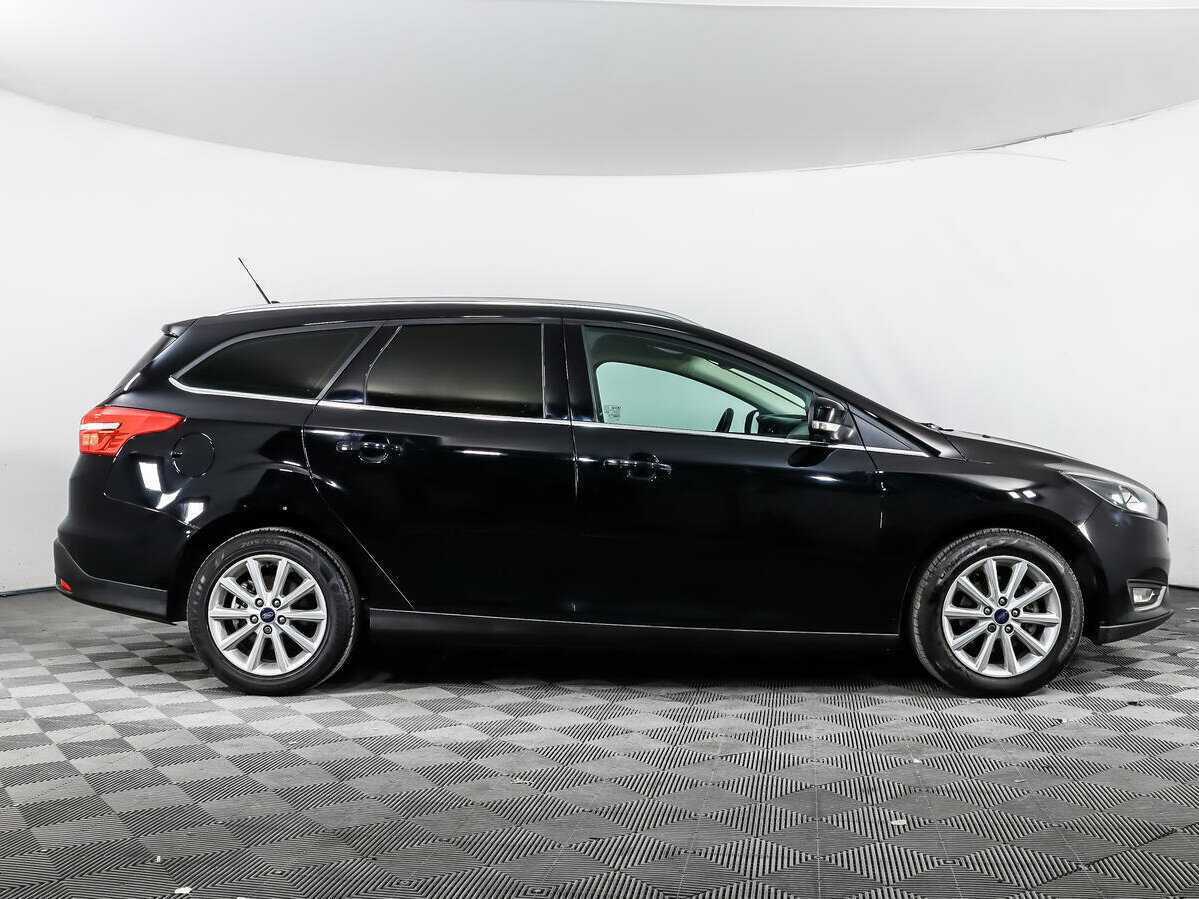 Купить Ford Focus с пробегом. Фото: #3