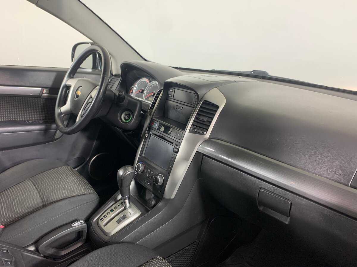 Купить Chevrolet Captiva с пробегом. Фото: #13
