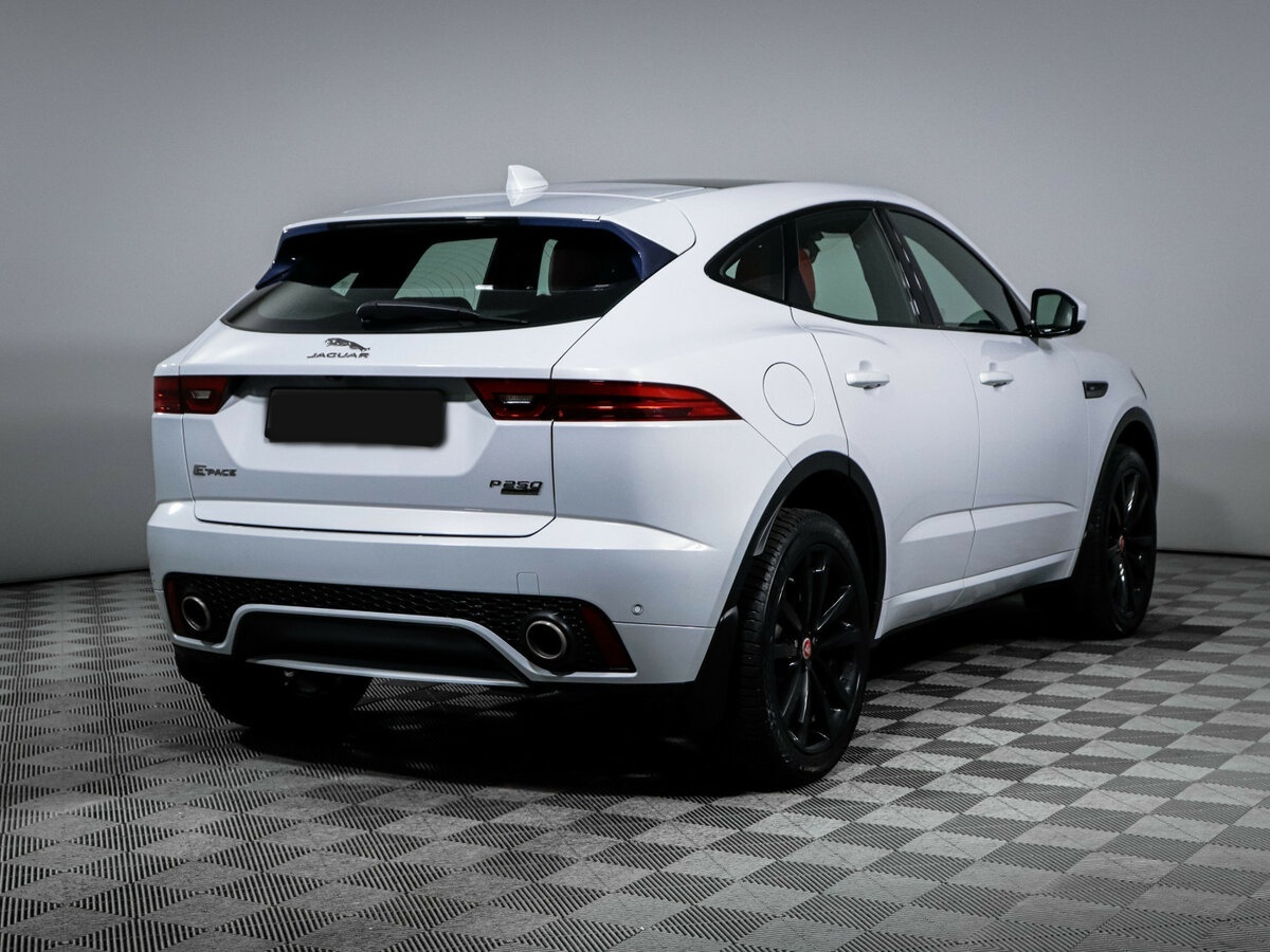 Купить Jaguar E-Pace с пробегом. Фото: #4