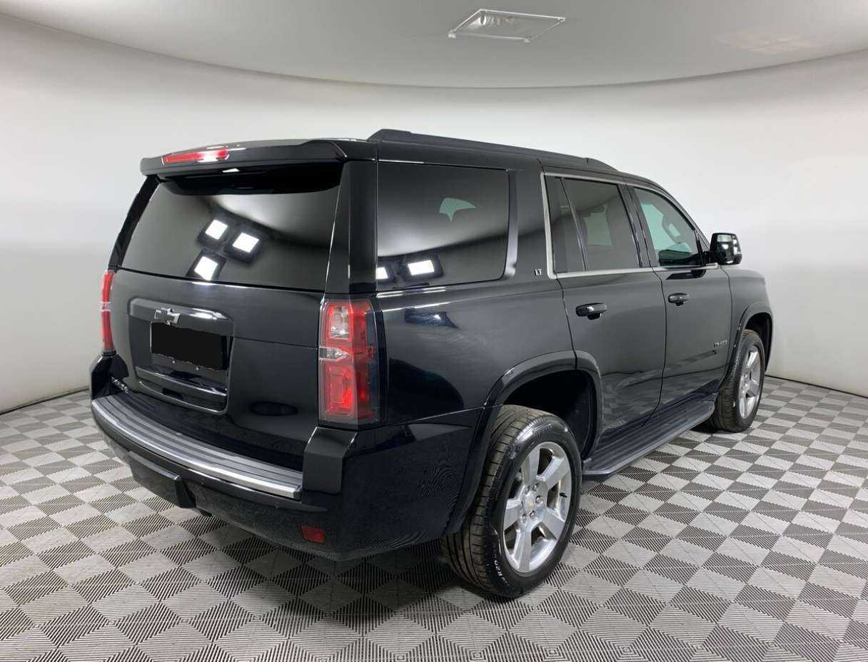 Купить Chevrolet Tahoe с пробегом. Фото: #4