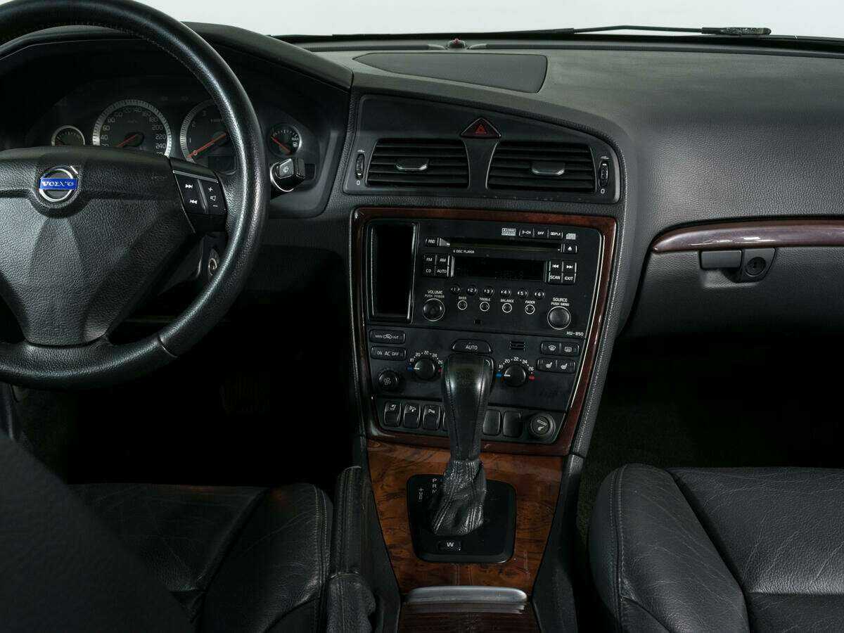Купить Volvo S60 с пробегом. Фото: #7