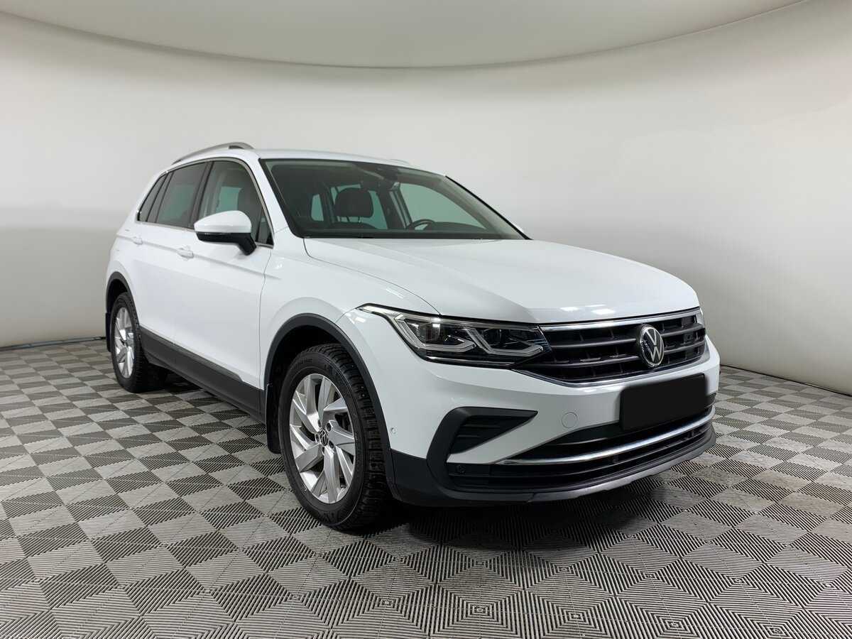 Купить Volkswagen Tiguan с пробегом. Фото: #2