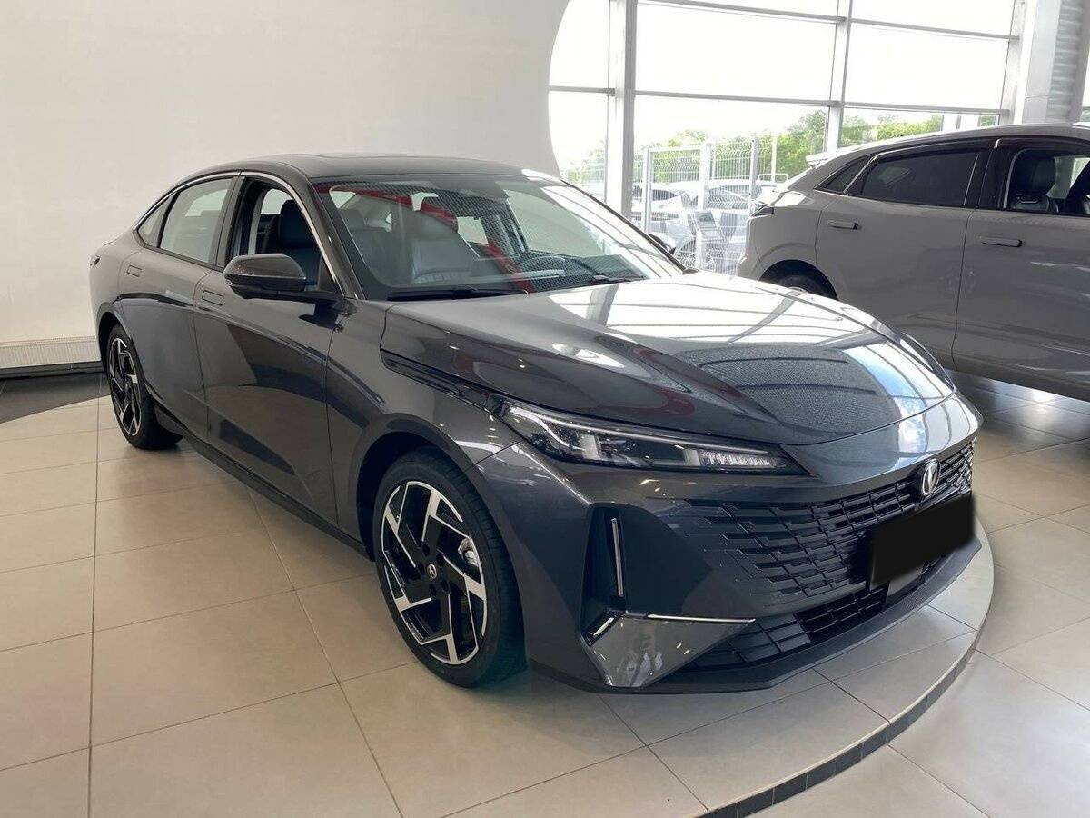 Купить Changan Lamore с пробегом. Посмотреть фото