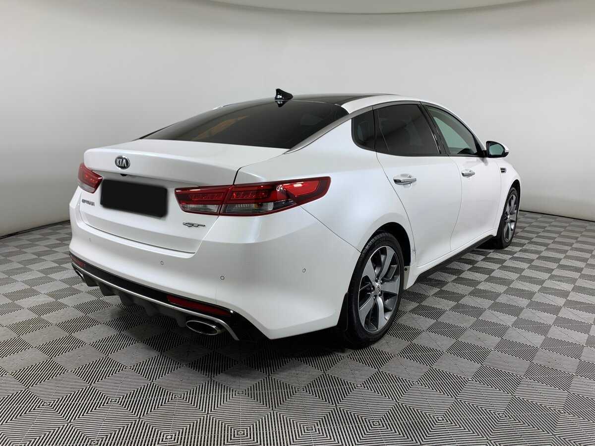 Купить Kia Optima с пробегом. Фото: #3