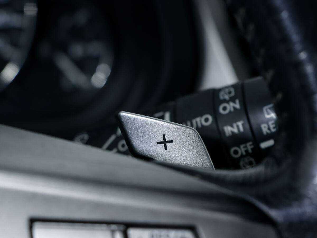 Купить Subaru Legacy с пробегом. Фото: #10