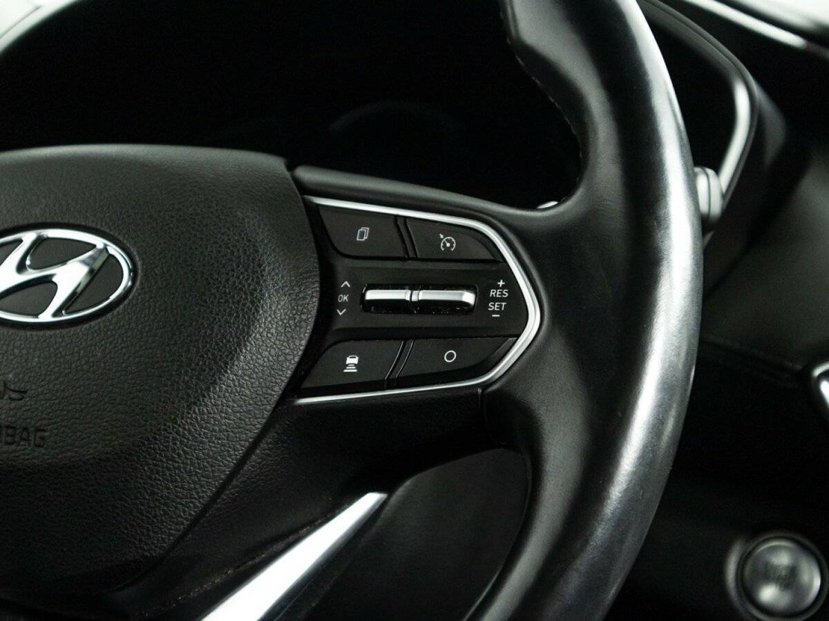 Купить Hyundai Santa Fe с пробегом. Фото: #28