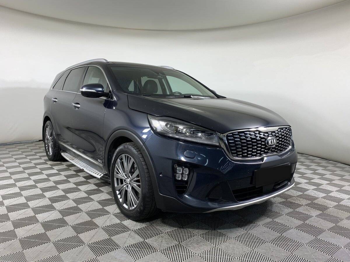 Купить Kia Sorento с пробегом. Фото: #2