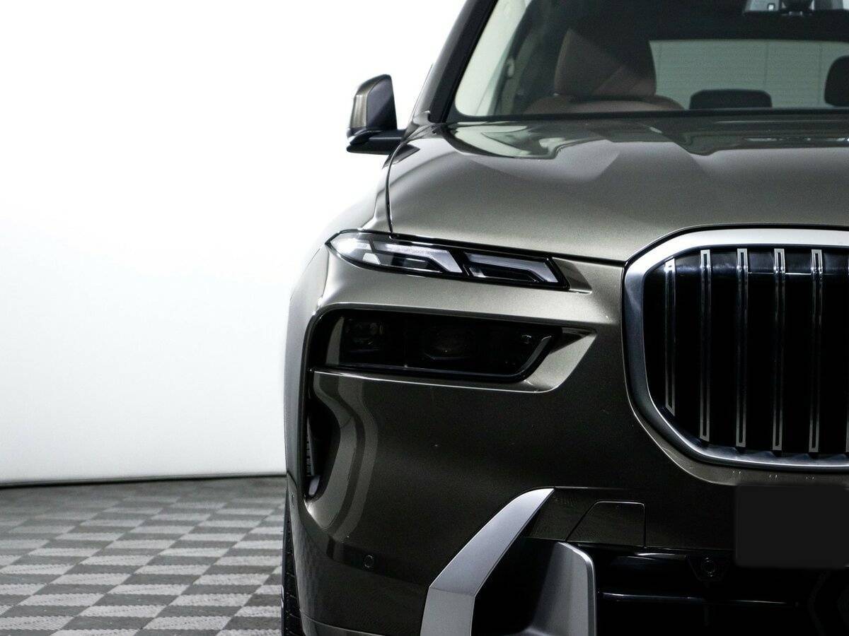 Купить BMW X7 с пробегом. Фото: #18