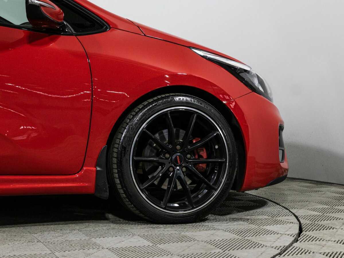 Купить Kia Ceed GT с пробегом. Фото: #17