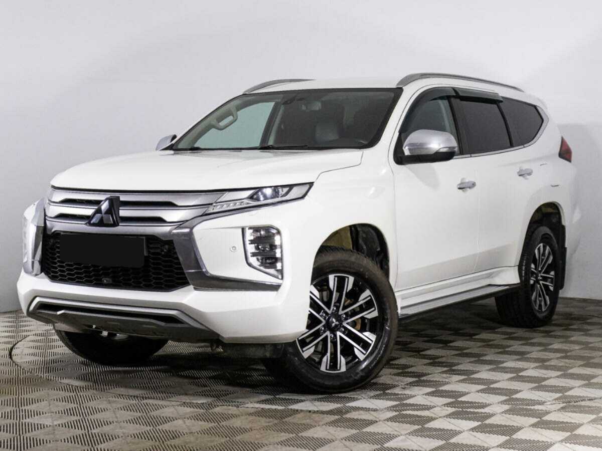Купить Mitsubishi Pajero Sport с пробегом. Посмотреть фото